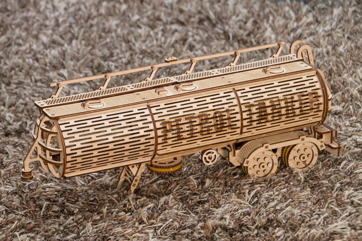Wood Trick – Modelbouw 3D houten puzzel – de Tankaanhangwagen – Tank Trailer – Uitbreiding op Grote Vrachtwagen Big Rig - 220 stuks - Geen lijm noch verf nodig! — afbeelding 4