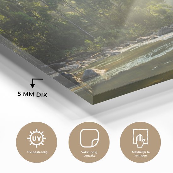 Le soleil brille sur une rivière dans une forêt malaisienne Plexiglas 90x60 cm - Tirage photo sur Glas (décoration murale en plexiglas)