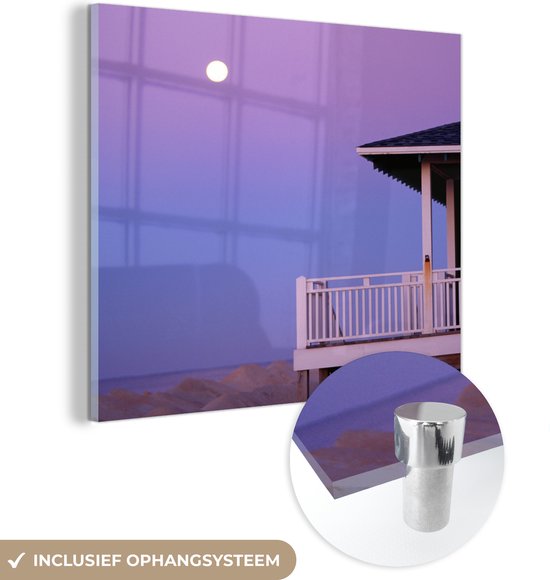 MuchoWow® Glasschilderij 90x90 cm - Schilderij acrylglas - Veranda van een strandhuis - Foto op glas - Schilderijen