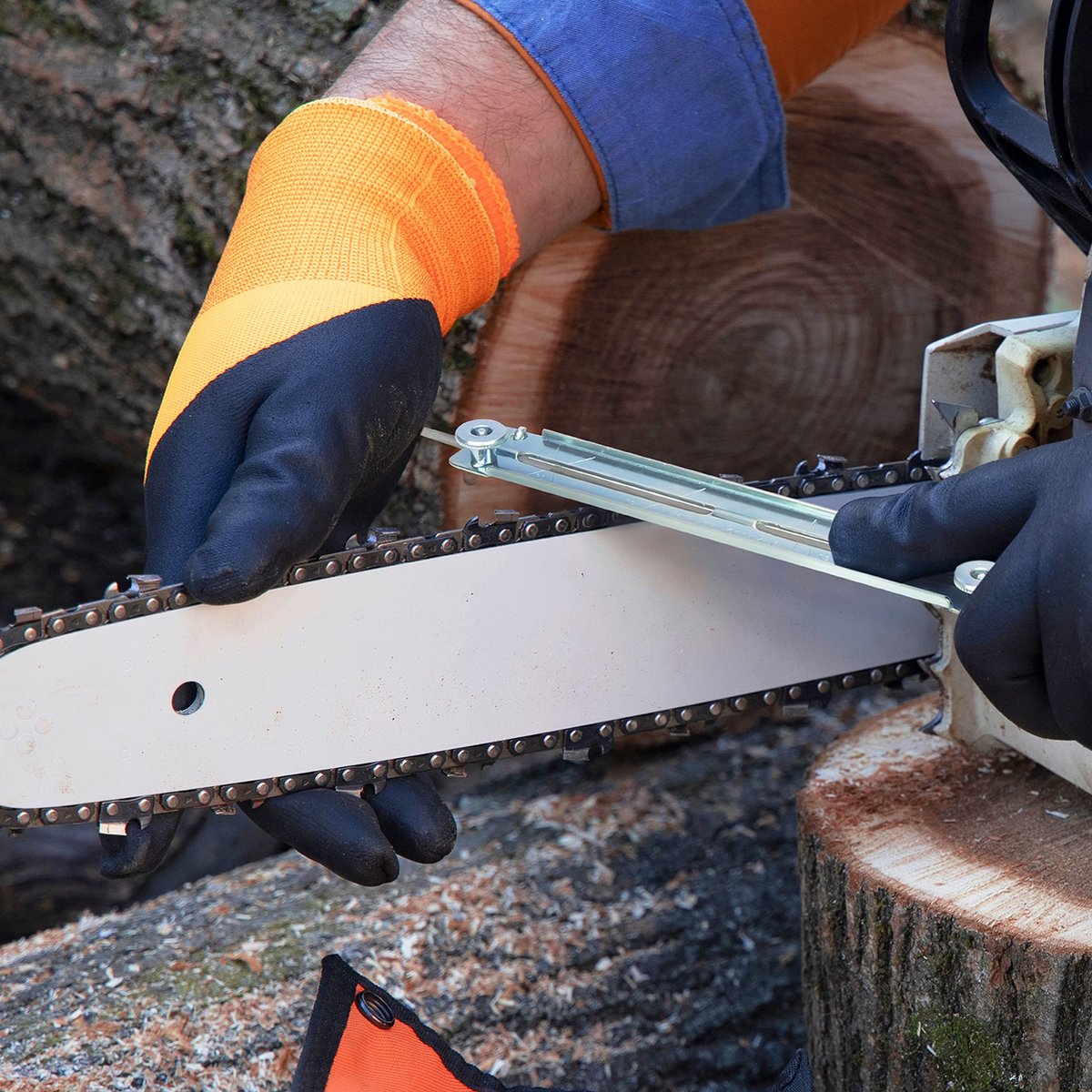 Ensemble d'affûteur de tronçonneuse avec manche en bois