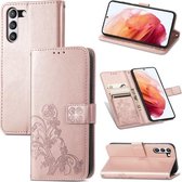 Voor Samsung Galaxy S21 FE vierbladige gesp reliëf gesp mobiele telefoon bescherming lederen tas met lanyard & kaartsleuf & portemonnee & beugel functie (rose goud)
