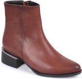 Marron boots