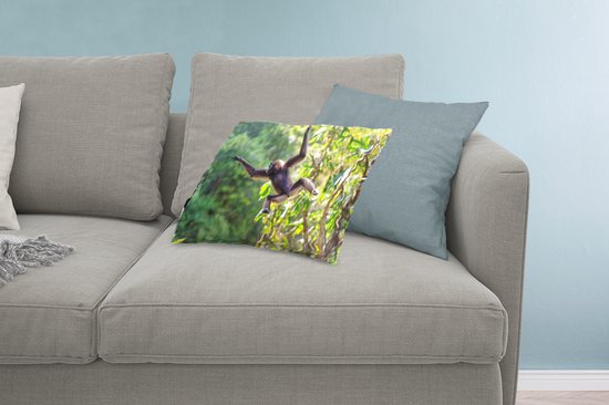 Sierkussen Jungle Residents pour intérieur - Singe sautant dans la jungle - 60x40 cm - coussin intérieur rectangulaire en coton