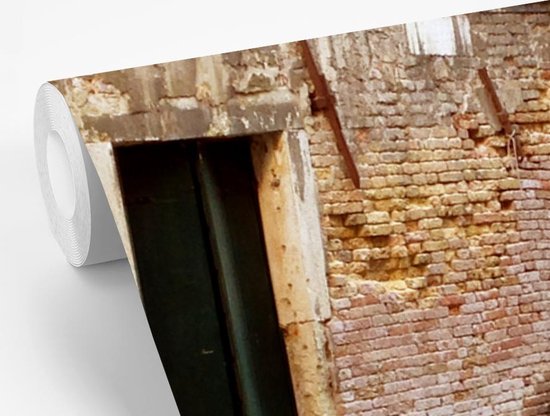 Behang - Fotobehang Grachtenpanden in Italië - Breedte 375 cm x hoogte 280 cm