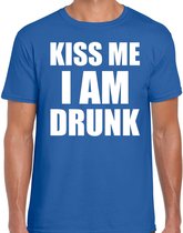 Fun t-shirt - kiss me I am drunk - blauw - heren - Feest outfit / kleding / shirt M