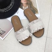 Lotus Leaf Edge Beach Flat Bottom Sandals Slippers, maat: 35 (beige)