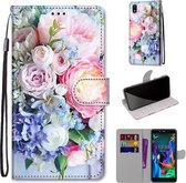 Voor LG K20 (2019) Gekleurde Tekening Cross Textuur Horizontale Flip PU Lederen Case met Houder & Kaartsleuven & Portemonnee & Lanyard (Lichtroze Boeket)