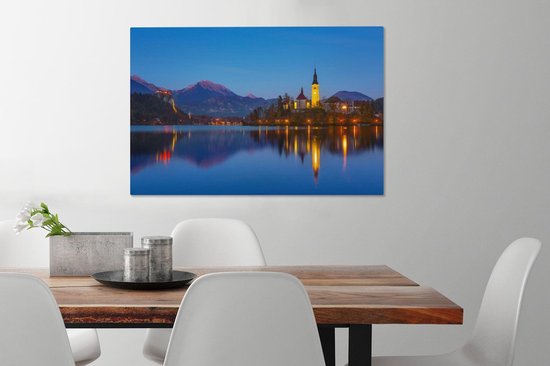 Blejski otok en Slovénie pendant la nuit au lac de Bled Toile 90x60 cm - Tirage photo sur toile (Décoration murale salon / chambre)