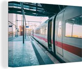 Beau train sur le quai Toile 60x40 cm - Tirage photo sur toile (Décoration murale salon / chambre)