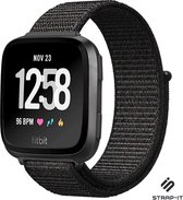 Nylon Smartwatch bandje - Geschikt voor  Fitbit Versa / Versa 2 nylon bandje - zwart - Strap-it Horlogeband / Polsband / Armband