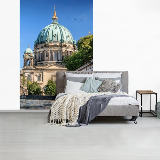 Papier peint photo vinyle - Berliner Dom en Allemagne près de l'île aux musées largeur 150 cm x hauteur 220 cm - Tirage photo sur papier peint (disponible en 7 tailles)