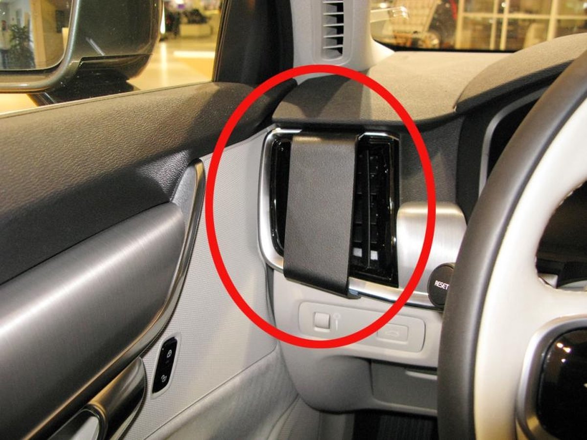 Brodit ProClip houder geschikt voor Volvo S90/ V90 2017 - Left mount