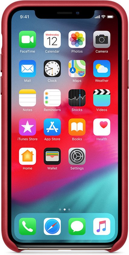 Rode iPhone Xs Max Apple leren hoesje met geopende apps op het scherm.