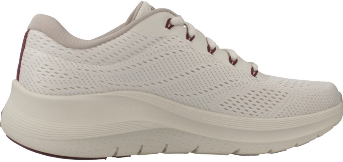 Off White Mesh / Synthetic