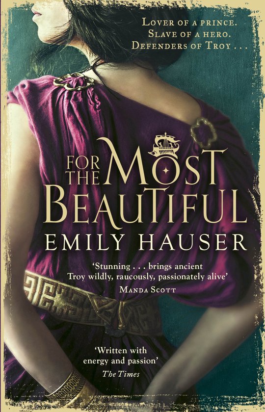 Boek 'For The Most Beautiful' van Emily Hauser. Vrouw in paars gewaad, Griekse stijl.