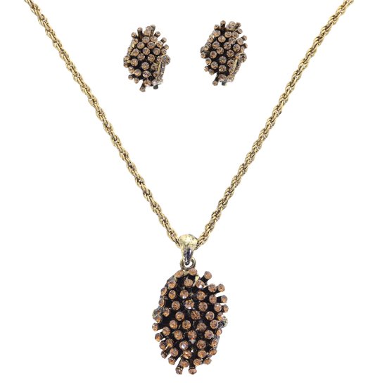 Behave – Parure de bijoux – Marron – Couleur or – Collier long – Clips oreilles – Intemporel