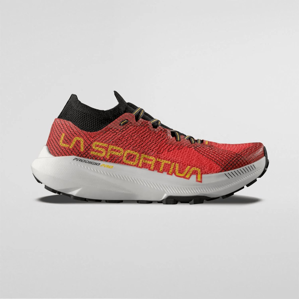 La Sportiva Prodigio Pro Trailschoenen Heren Mountain 41.5 Rood