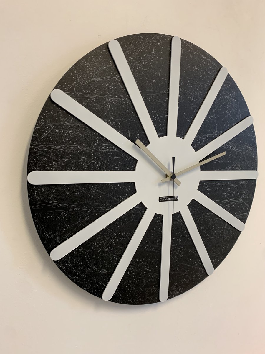 MOSA CLOCK Wandklok BLACK & WHITE STAR XL Modern Industrieel Design
