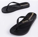 Zwarte Ipanema teenslippers met glitter bandjes en gouden logo.