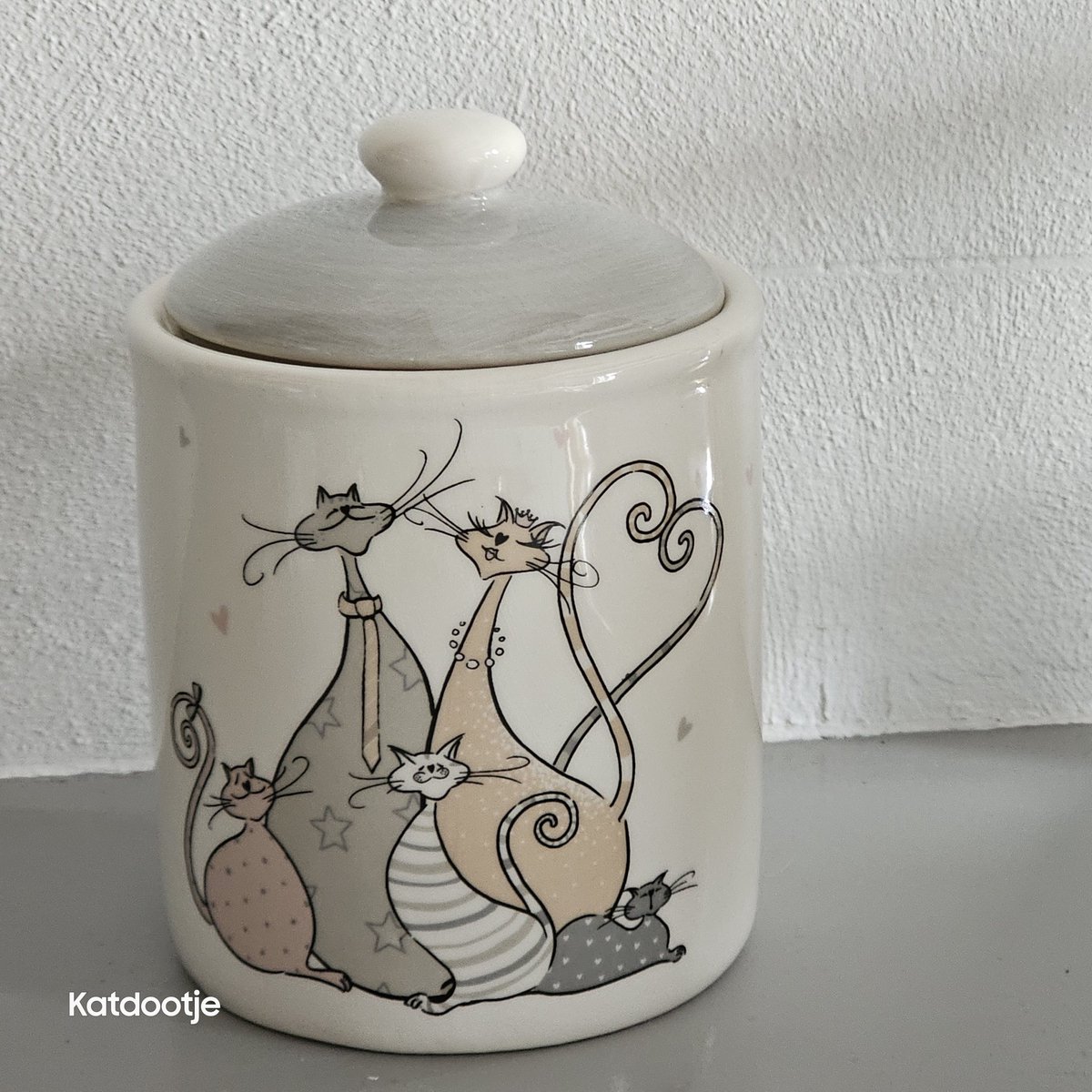 Katdootje - Voorraadpot - Kattenfamilie