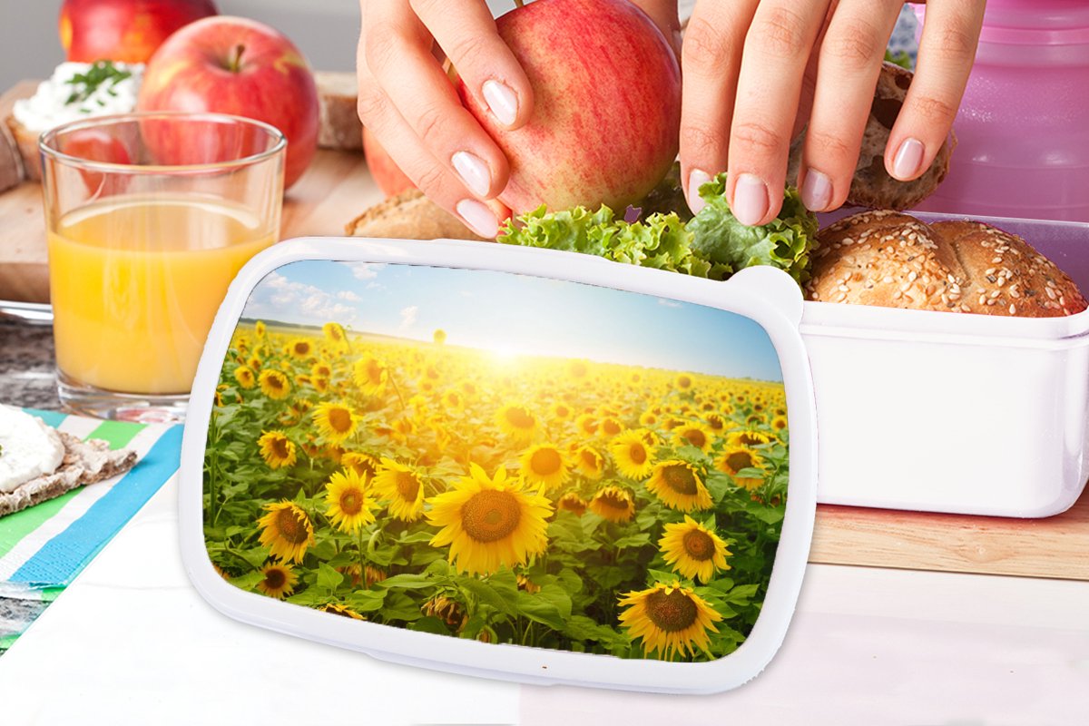 Broodtrommel Wit - Lunchbox - Brooddoos - Zonnebloem - Zon - Wolken - 18x12x6 cm - Volwassenen