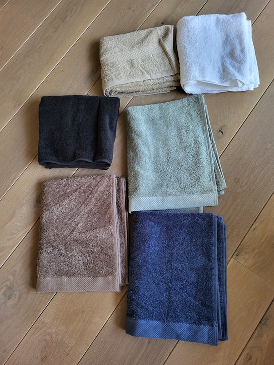 handdoek met geborduurde tekst voor de liefste oma/moederdag cadeau