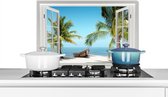 Spatscherm keuken 60x40 cm - Kookplaat achterwand Doorkijk - Strand - Palmboom - Boot - Tropisch - Zee - Blauw - Muurbeschermer - Spatwand fornuis - Hoogwaardig aluminium