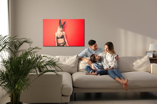 Painting King - Tableau sur toile Femme en costume de lapin - 100 x 70 cm