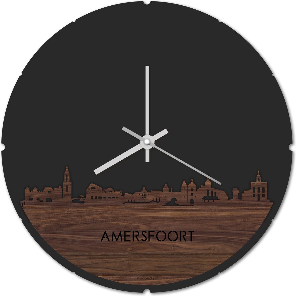 Skyline Klok Rond Amersfoort Notenhout - Ø 44 cm - Stil uurwerk - Wanddecoratie - Meer steden beschikbaar - Woonkamer idee - Woondecoratie - City Art - Steden kunst - Cadeau voor hem - Cadeau voor haar - Jubileum - Trouwerij - Housewarming -