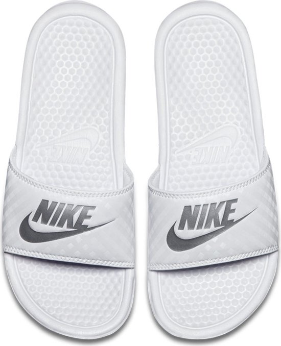 Nike Benassi JDI slippers dames wit/zilver " | bol.com
