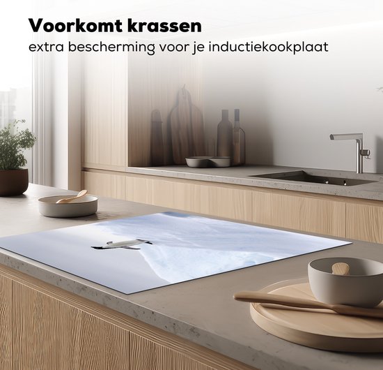 KitchenYeah® Inductie beschermer 78x78 cm - Pinguïn - IJs - Winter - Kookplaataccessoires - Afdekplaat voor kookplaat - Inductiebeschermer - Inductiemat - Inductieplaat mat