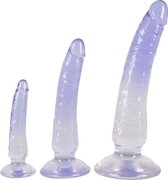 Drie transparante paarse dildo's met zuignappen, van klein naar groot.