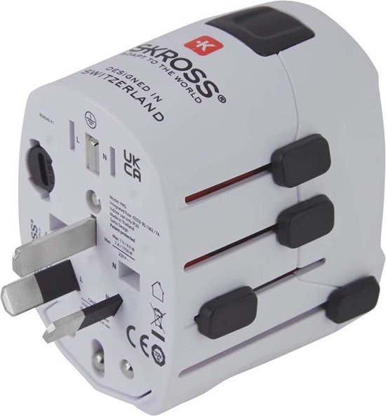 Witte SKROSS reisadapter met uitschuifbare Britse stekker. 'Designed in Switzerland'.
