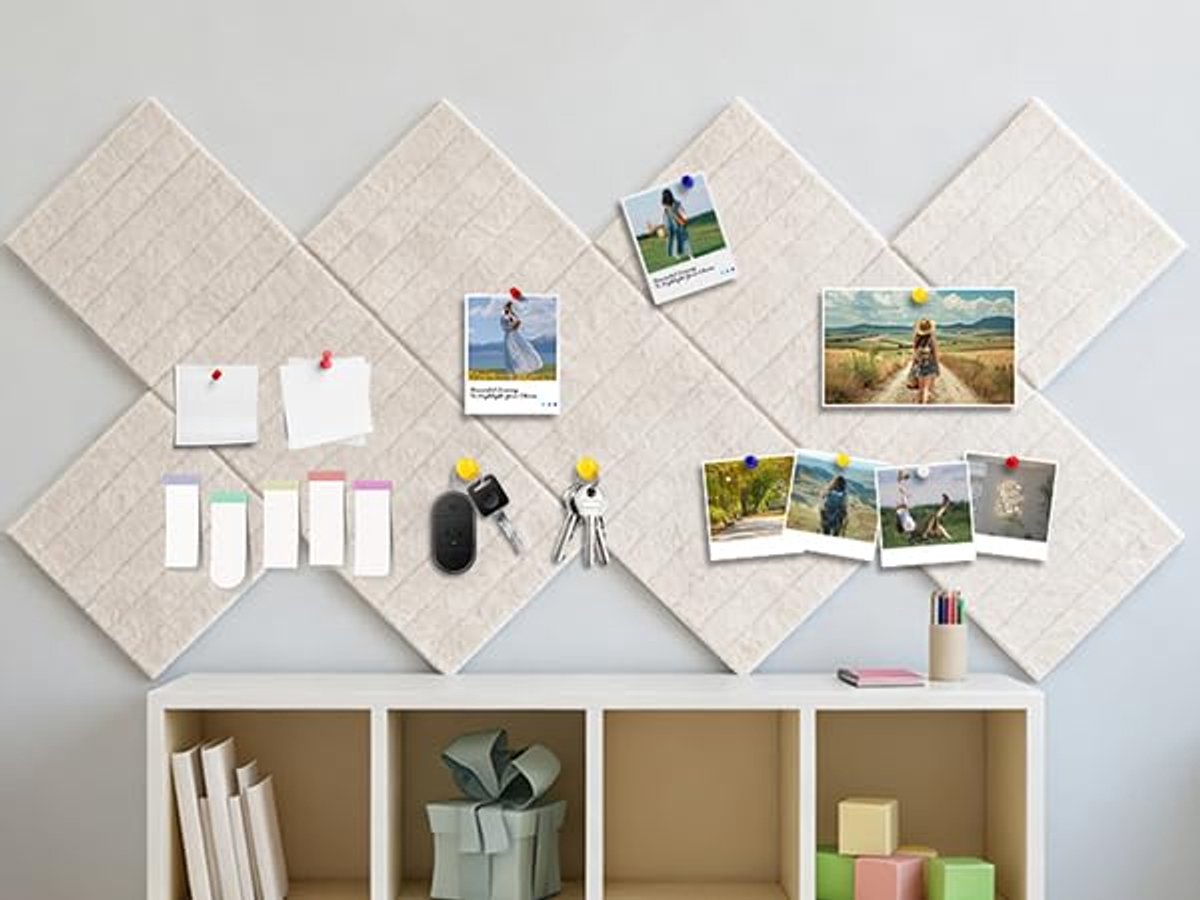 Famanu – Groot zelfklevend prikbord van vilt, 90 cm dik, opvouwbaar, decoratief fotobord voor kantoor, thuiskantoor en kinderkamer, lichte camel