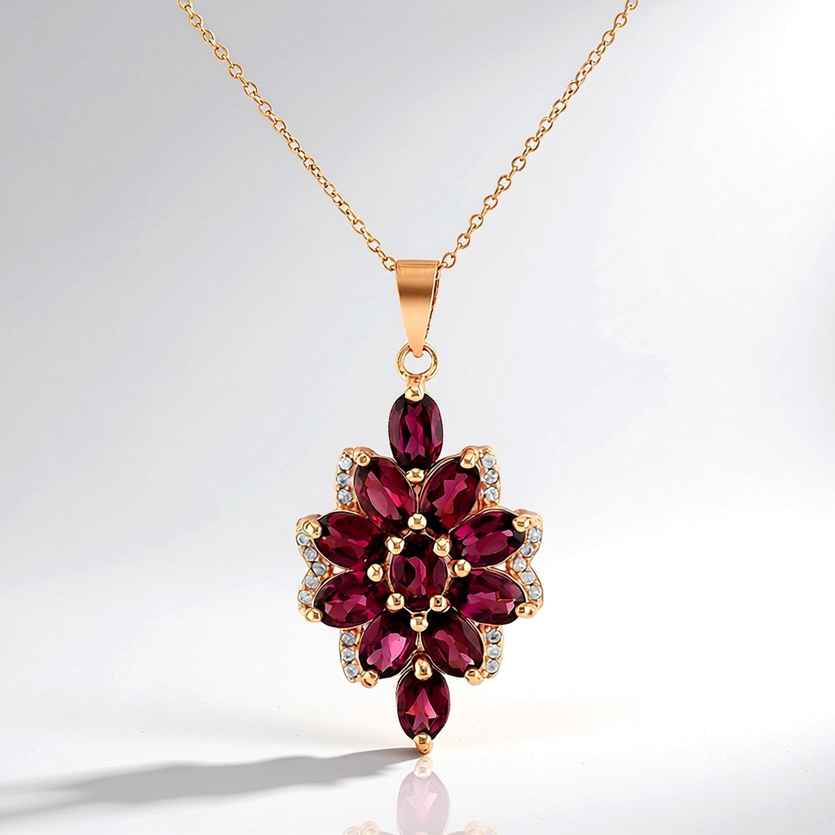 Cavill - Zilveren halsketting met roségoud vermeil - 11 Ovale Rhodolieten 4,68 ct uit Tanzania - Luxe damesketting met zirkonia - Elegante sieraden