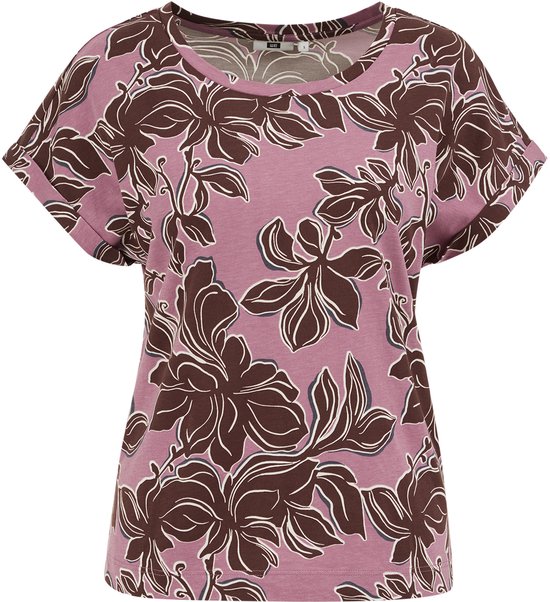 Roze T-shirt met een bruine en witte bloemenprint.
