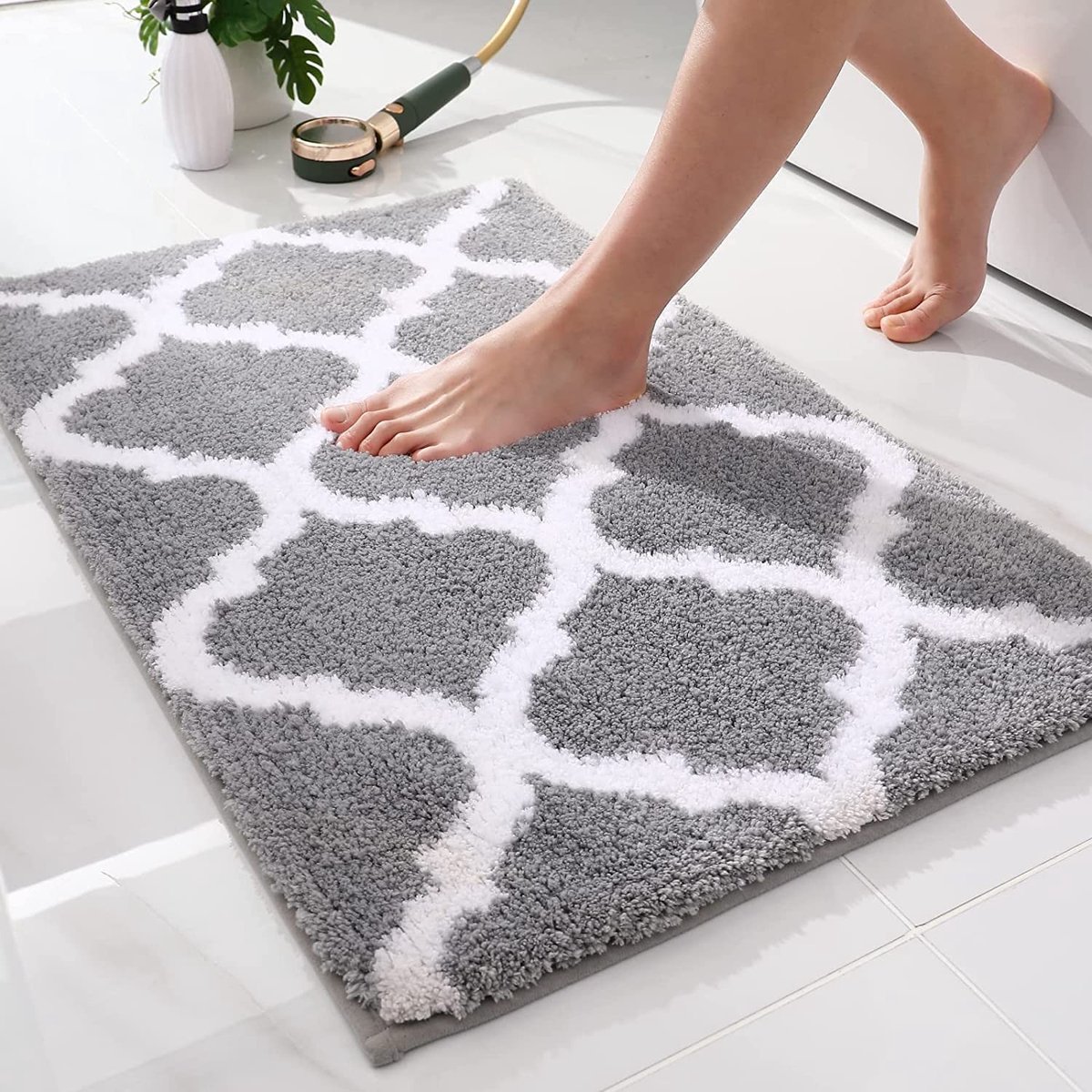 Omgoods - Wasbare Badmat in Grijs, Fluffy Microfiber 50 x 80 cm