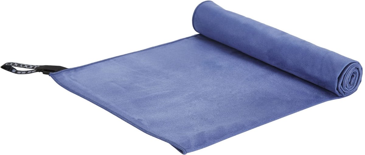 Omgoods - Cocoon Ultralight Microfiber Reis Towel in Fjord Blauw