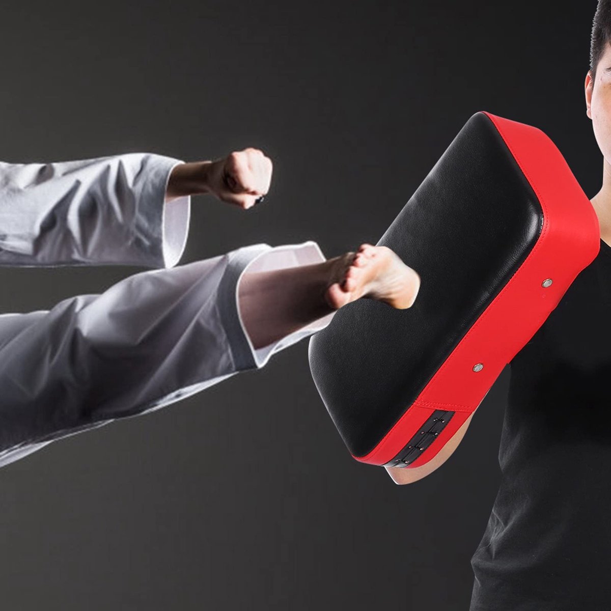 Omgoods- Kicking Pad Verstelbaar - Taekwondo/Bokskussen - Kickboxing/Thai Boxing - Hoogwaardig PU-leer - Geschuimd Katoen - Duurzaam Ontwerp - Bokspad