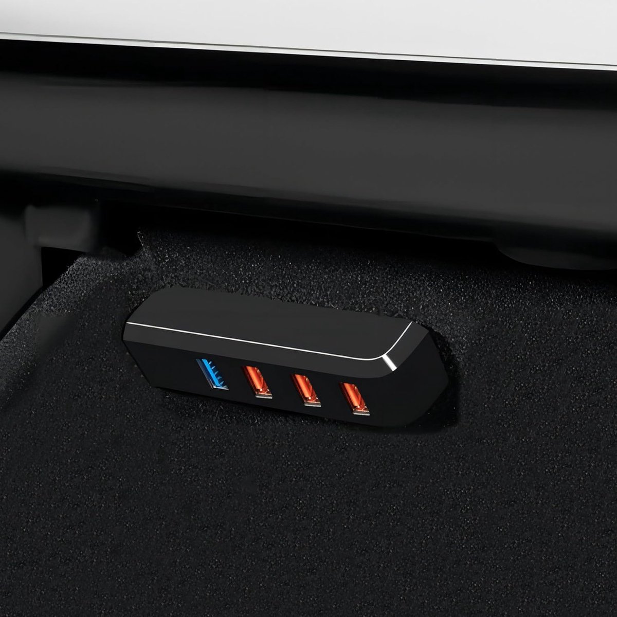 USB Hub voor Tesla Model Y 2021-2024 Model 3 2021-2023, 4-in-1 Handschoenenvak Multiport Accessoires, Dashcam, Flitsen, Opladen, Gegevensoverdracht, Games, Muziek