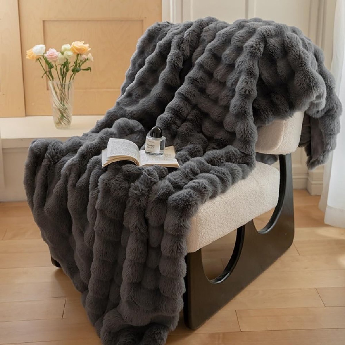 Zachte Fluffy Pluche Dekentje 130x150cm Grijs Dikke Flanelen Warmte Bedsprei voor Sofa en Slaapkamer