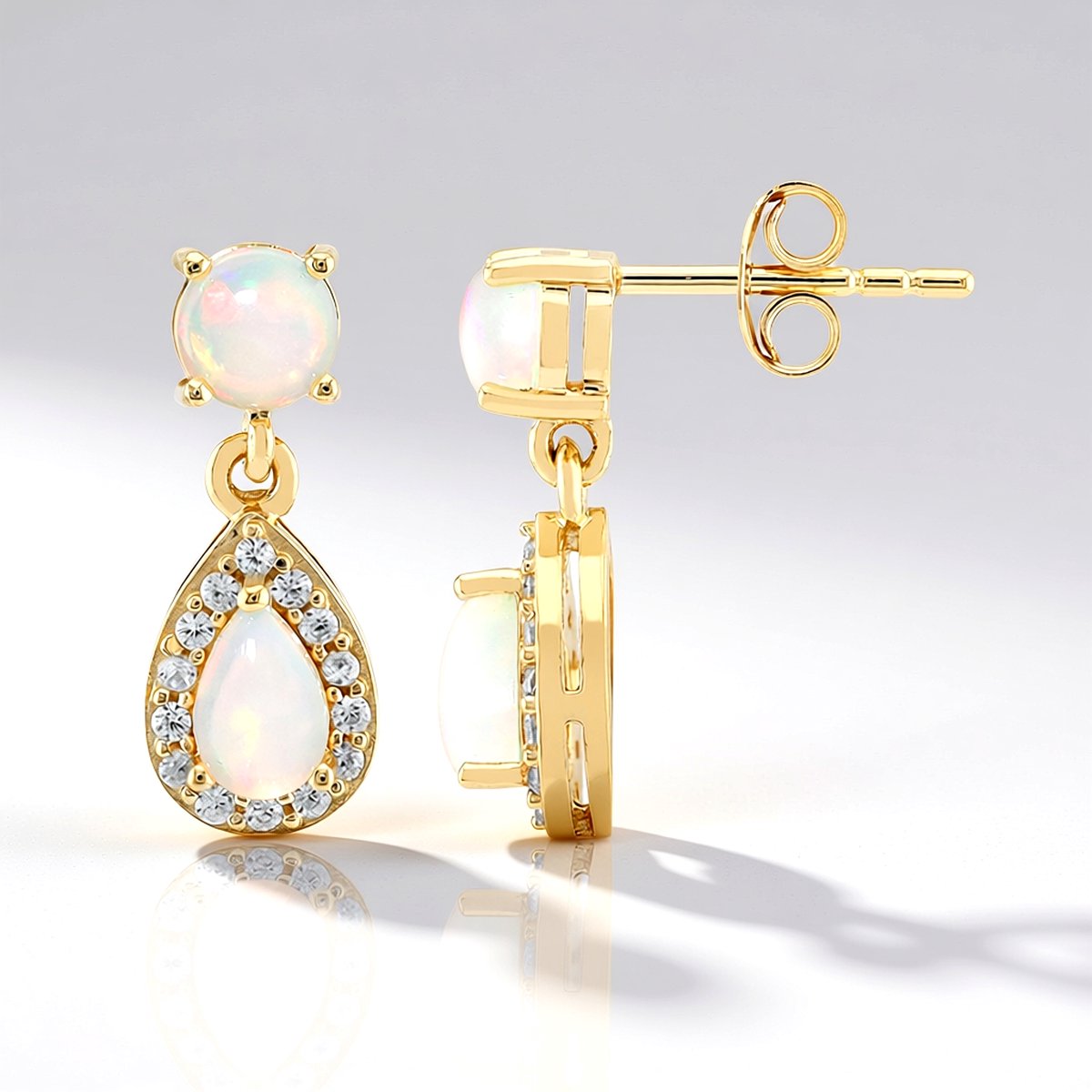 Cavill - Zilveren Oorbellen 925 Sterling Zilver Verguld - Welo Opaal 1,409 ct Peervorm & Rond - Elegante Oorbellen Dames - Tanzaanse Zirkonia 0,277 ct
