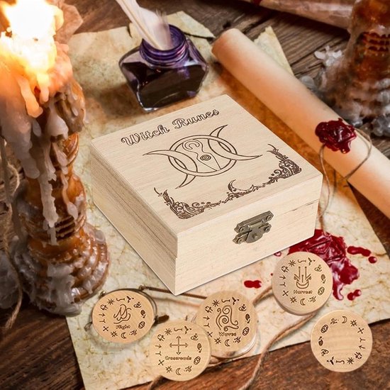 Runen Set Hout - Noorse Waarzeggerij - Spirituele Oefening - Authentiek Gegraveerd - 12 x 12 x 6 cm — afbeelding 4