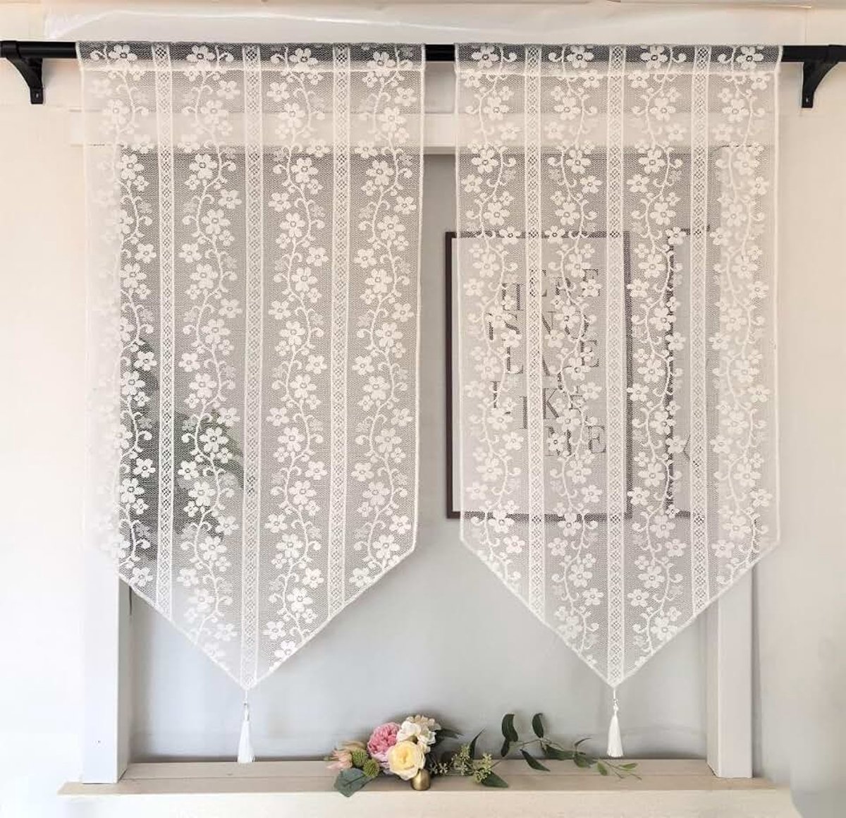 Panneaux met kwastjes, vitrage kort met borduurwerk, bloemenmotief, bistrogordijnen met trekkoord, 2 stuks, HxB 100 x 80 cm, bloemen