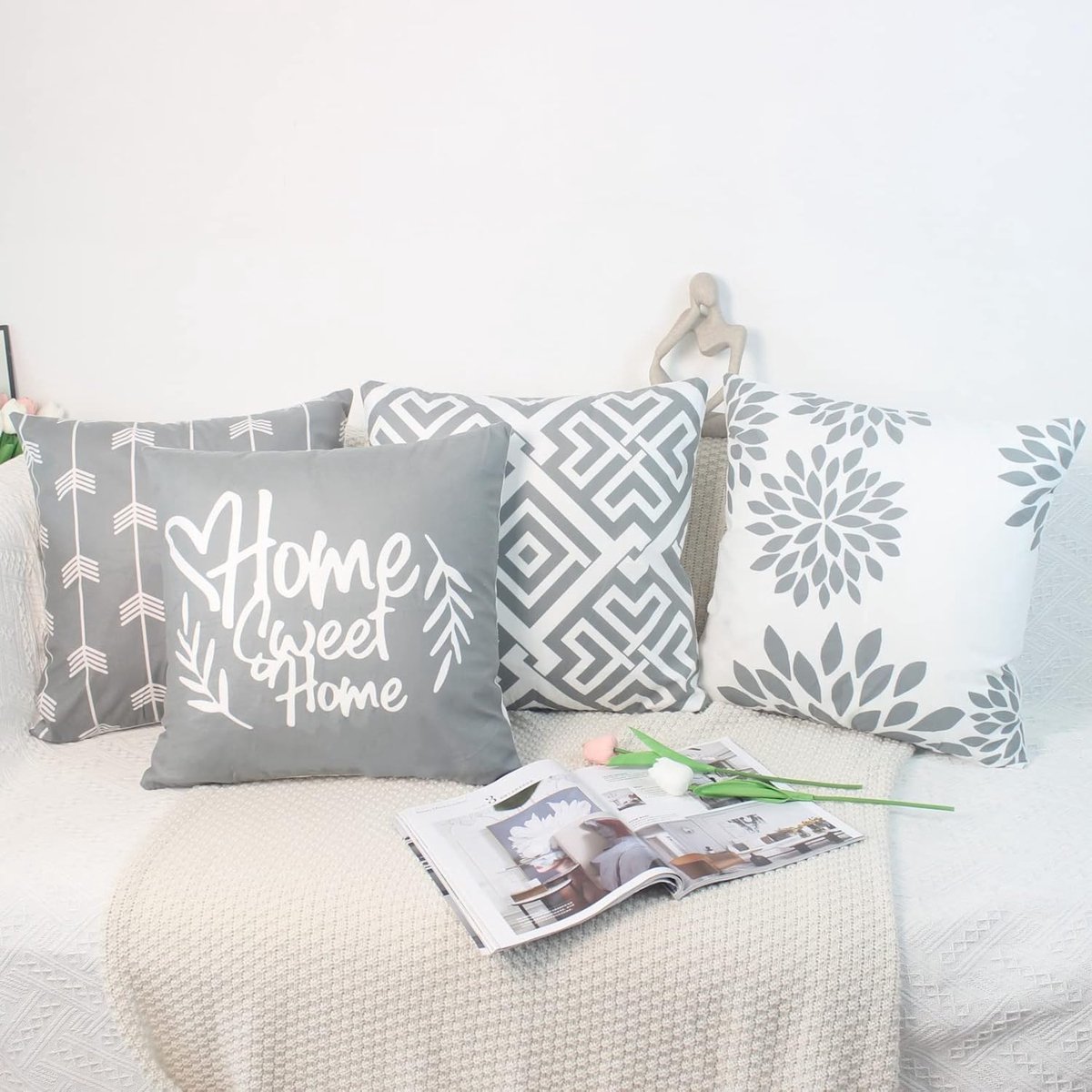 SnelShoppen - Set van 4 Grijze Kussenhoezen 45x45 cm - Zachte Polyester Decoratieve Kussens voor Bank, Bed, Tuin en Stoelen - Moderne Aesthetic Kussen