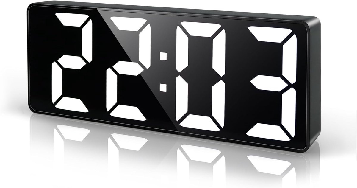 SnelShoppen - Digitale Klok met Grote Vertoning 6.7" | Witte Cijfers, Instelbare Helderheid, Snooze, Datum, Temperatuur | USB/batterij Desk Clock voor