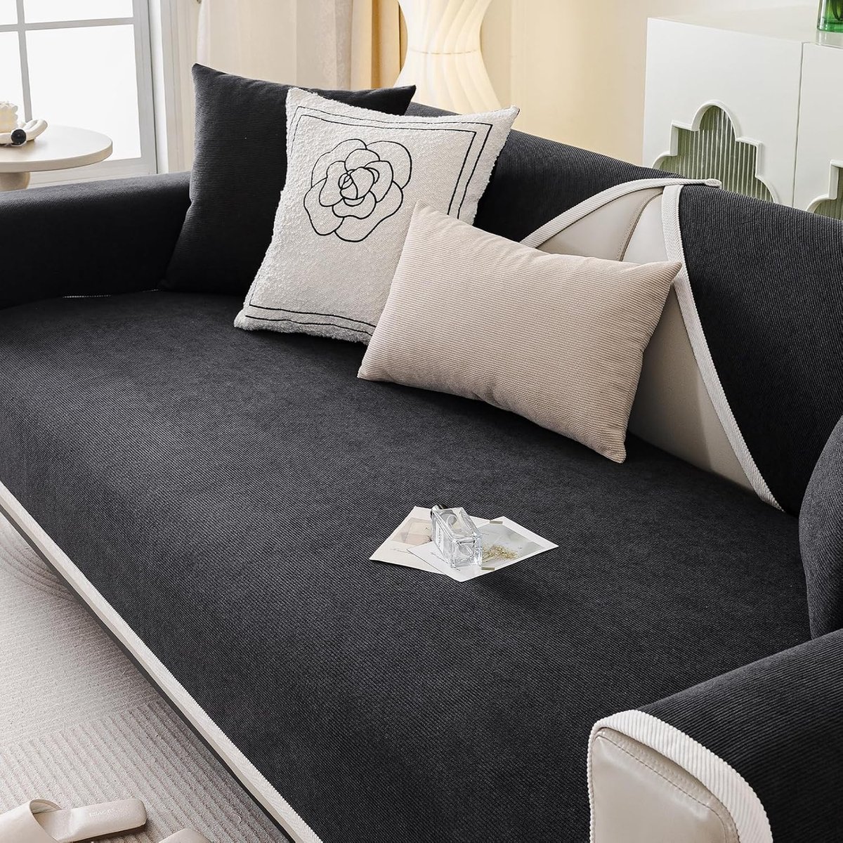 Zachte en wasbare corduroy bankhoezen, antislip bescherming voor meubels, ideaal voor huisdieren (zwart, 90 x 160 cm)