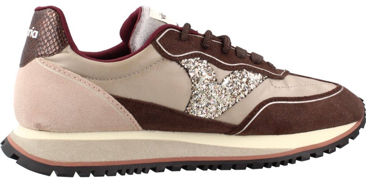 Trainers Victoria Viento