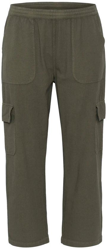 Een olijfgroene cargo broek met wijde pijpen, elastische tailleband, steekzakken en cargozakken.