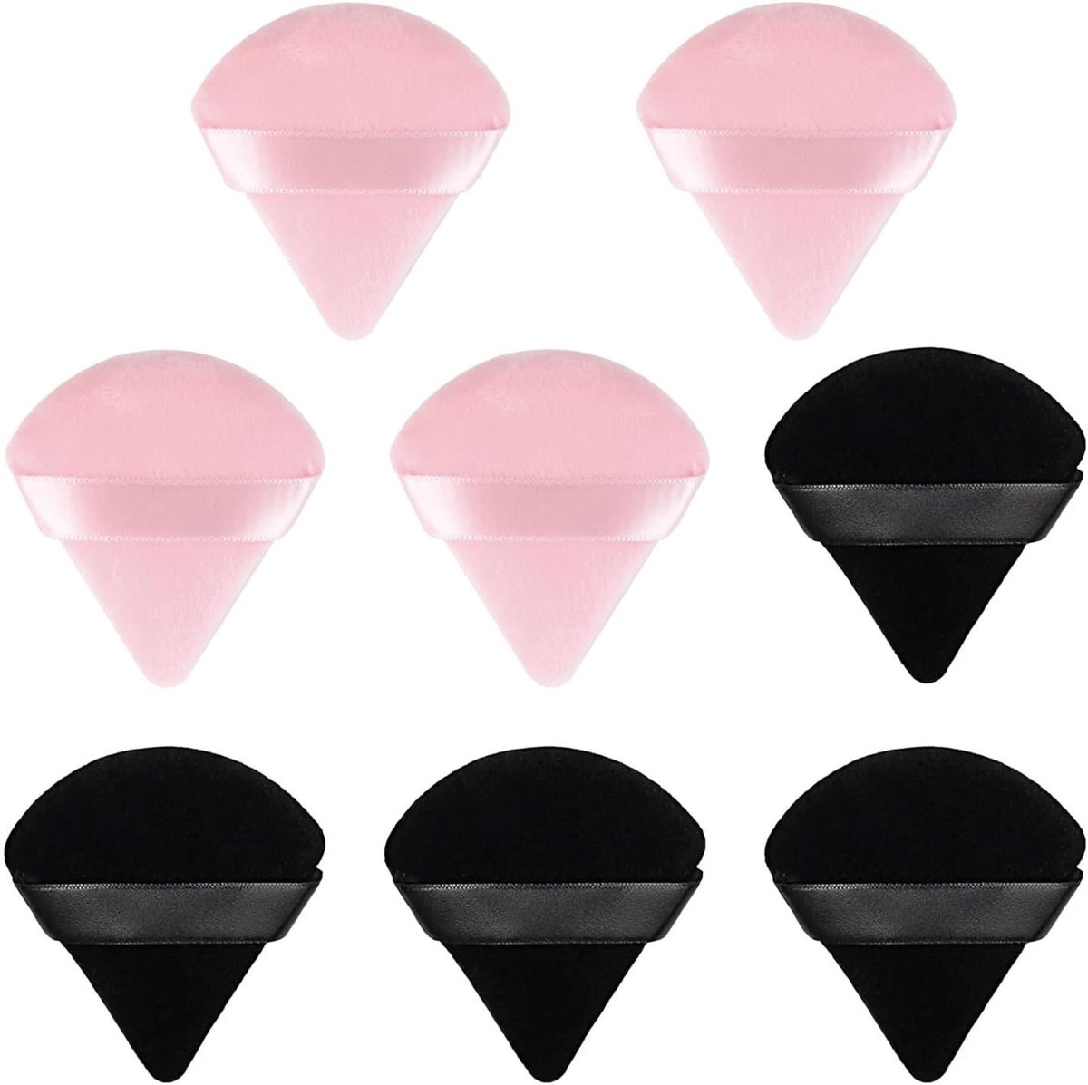Verpakking met driehoekige puffs en kwasten, sponz, losse poeder, rouge, make-upgereedschap voor nat en droge make-up